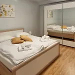 Amazing In Skabrnja With Sauna Skabrnje